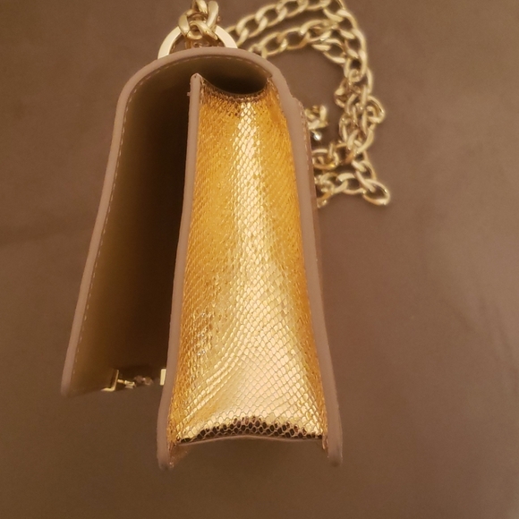 Kate Spade Rose Gold leather purse w Gold chain - Picture 10 of 13